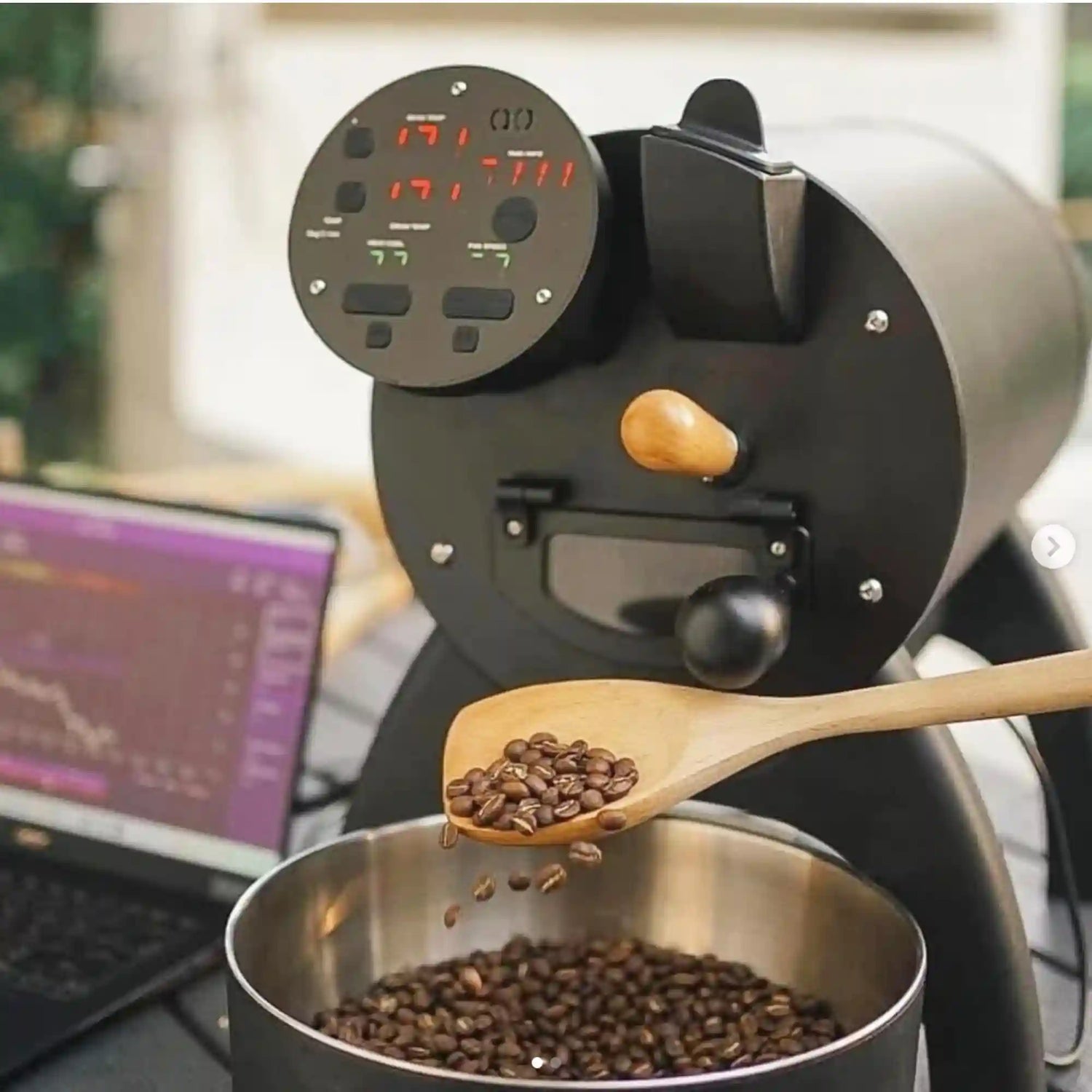 Specialty_Coffee_Roasting_by_Tanmay_Seth